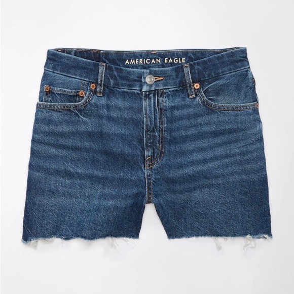 Women’s American Eagle Strigid Curvy Super High Waisted Relaxed Jean Short 12 - Picture 4 of 16